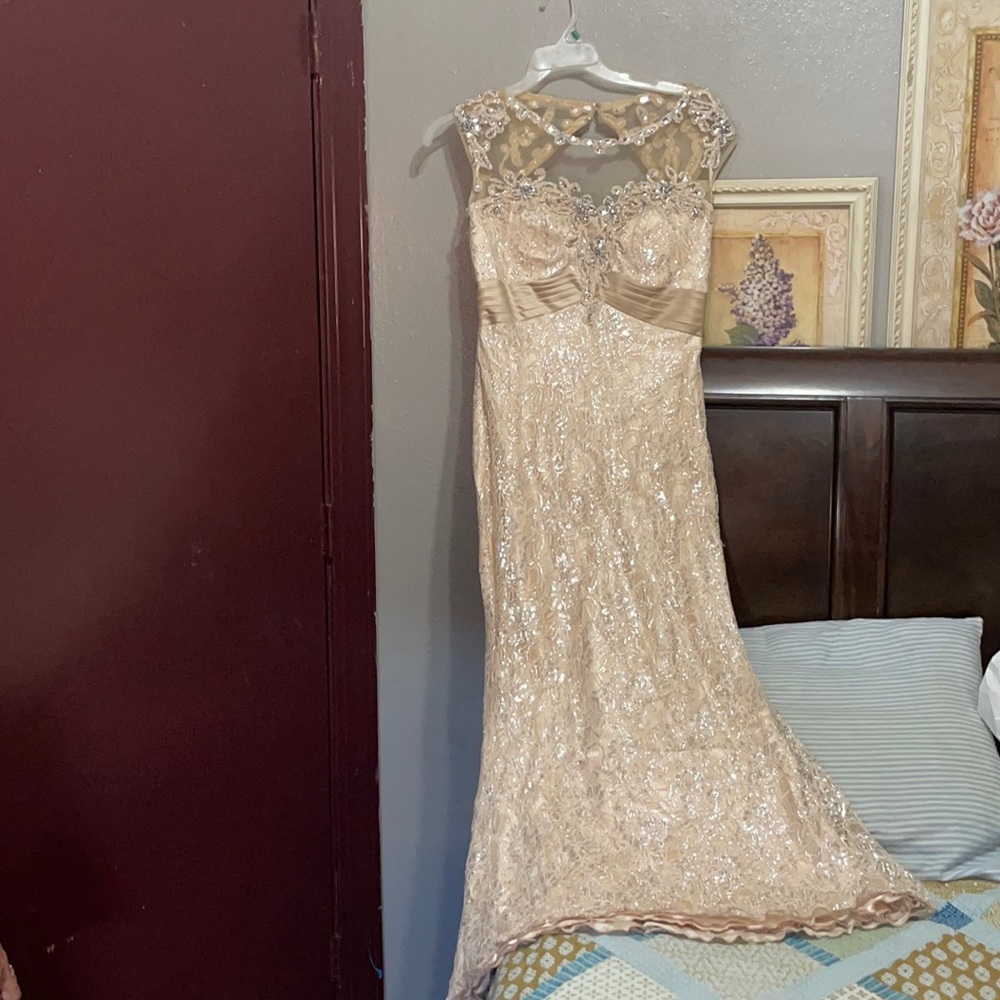 vestido elegante de fiesta